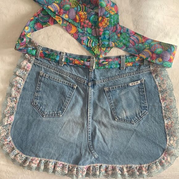 Recycled Jeans Apron Hand Crafted Easter Eggs Waist Tie Pockets - Picture 1 of 6
